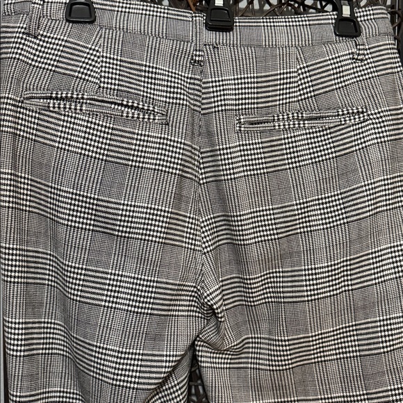 Black & white Houndstooth Fall pants - Picture 7 of 9